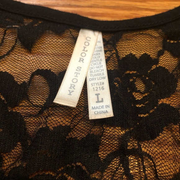 Lace tank - Picture 3 of 3